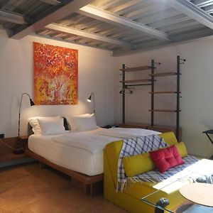 King Studio